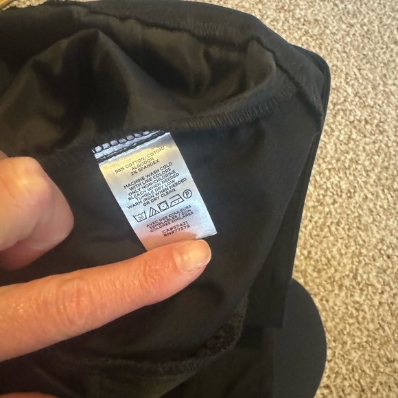 Ann Taylor Dressy Shorts - Picture 3 of 6